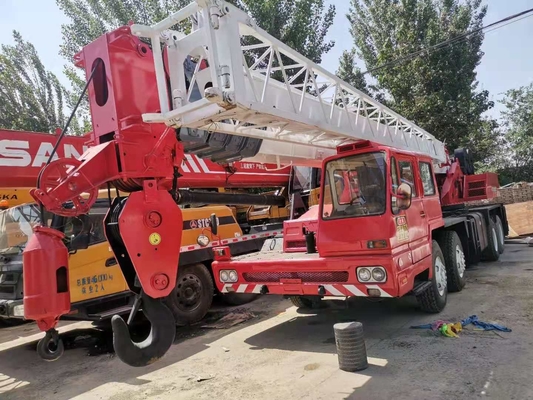 TG-500E grúa de camión grúa móvil QY25K QY25KA QY50KA QY50K QY70K QY70KA QY100K STC500 en Shanghai