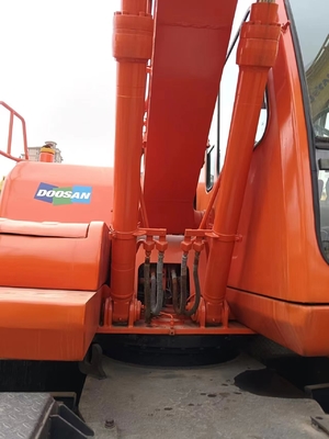 DOOSA DH140W-7 Excavadora de segunda mano con bomba hidráulica Parker Velocidad nominal 4,2 km/h Máquina