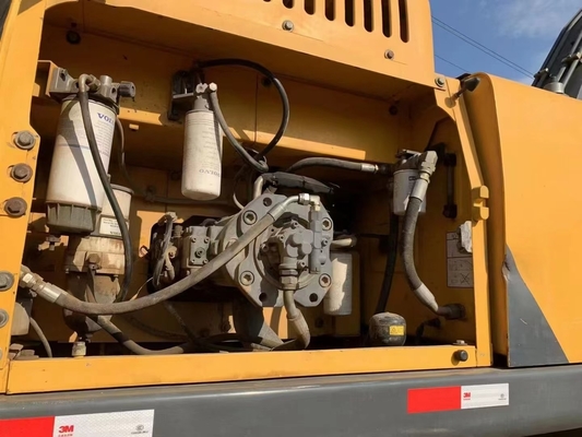 Excavadora con motor HINO VOL EC300D EC210BLC EC240BLC EC290 EC360BLC EC460 EC480D 336d 330d 330bl 320d 320c