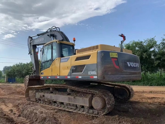 Excavadora con motor HINO VOL EC300D EC210BLC EC240BLC EC290 EC360BLC EC460 EC480D 336d 330d 330bl 320d 320c