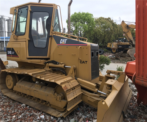 Bulldozer usado con motor de Cummins CAT D4GLGP para talleres de reparación de máquinas