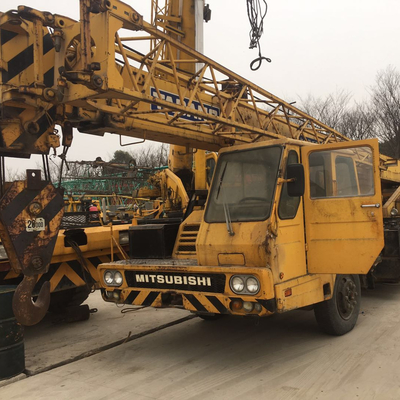 Otra grúa de camión de motor usado TL200E La solución definitiva para obras de construcción