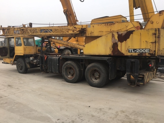 Otra grúa de camión de motor usado TL200E La solución definitiva para obras de construcción