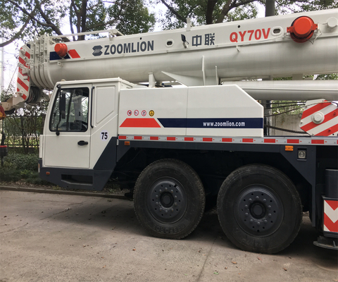 ZOOMLION QAY180 grúa de camión grúa móvil 70000 kg para el mercado chino de la construcción