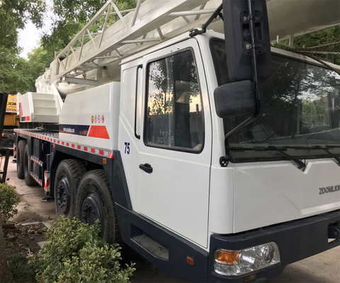 ZOOMLION QAY180 grúa de camión grúa móvil 70000 kg para el mercado chino de la construcción