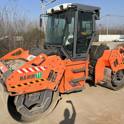 38 Presión estática lineal Energía fuerte Usado rodillo de carretera HM HD128 para obras de construcción