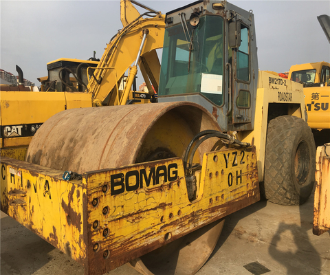 Rollo vibratorio BW217D-2 Buenas condiciones para la construcción de carreteras Horas de trabajo 6001-8000