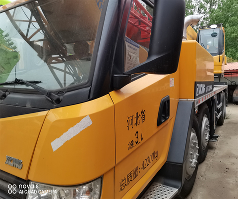 XCMG QY70KA 70T grúa de camión móvil con válvula hidráulica Liyuan y peso de 20000 kg