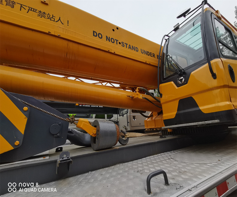 XCMG QY70KA 70T grúa de camión móvil con válvula hidráulica Liyuan y peso de 20000 kg