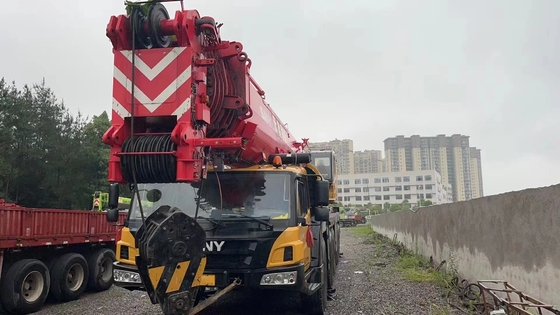 Sany SAC2600T8 grúa de camión usado grúa móvil en buen estado Momento de elevación nominal 1376KN.m