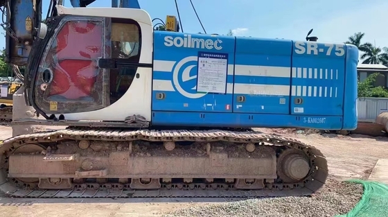 Dispositivo rotativo diesel Soilmec SR75 con diámetro de perforación de 1500 mm en buenas condiciones de trabajo