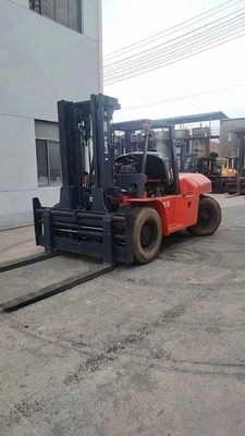 Aumente la eficiencia de su almacén con la carretilla elevadora HANGCH R100 y la longitud de la horquilla de 1220 mm