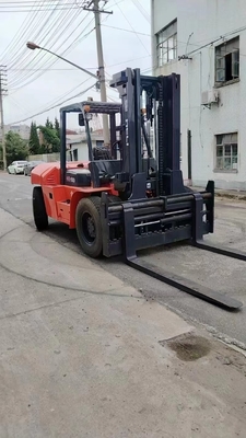 Aumente la eficiencia de su almacén con la carretilla elevadora HANGCH R100 y la longitud de la horquilla de 1220 mm