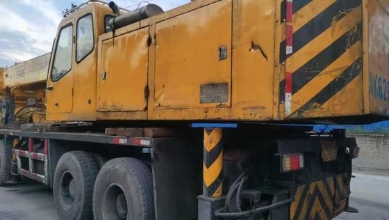 LT1130 LT1070 LT1055 130T 70T 55T 100T grúa de camión con altura de elevación máxima de 48 m