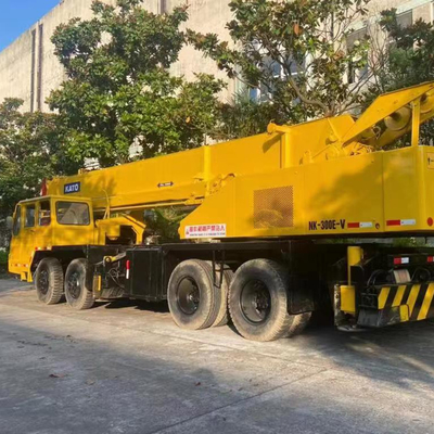 30TON Max. Carga de elevación grúa de camión usado NK250E-V NK300E-V para trabajos pesados