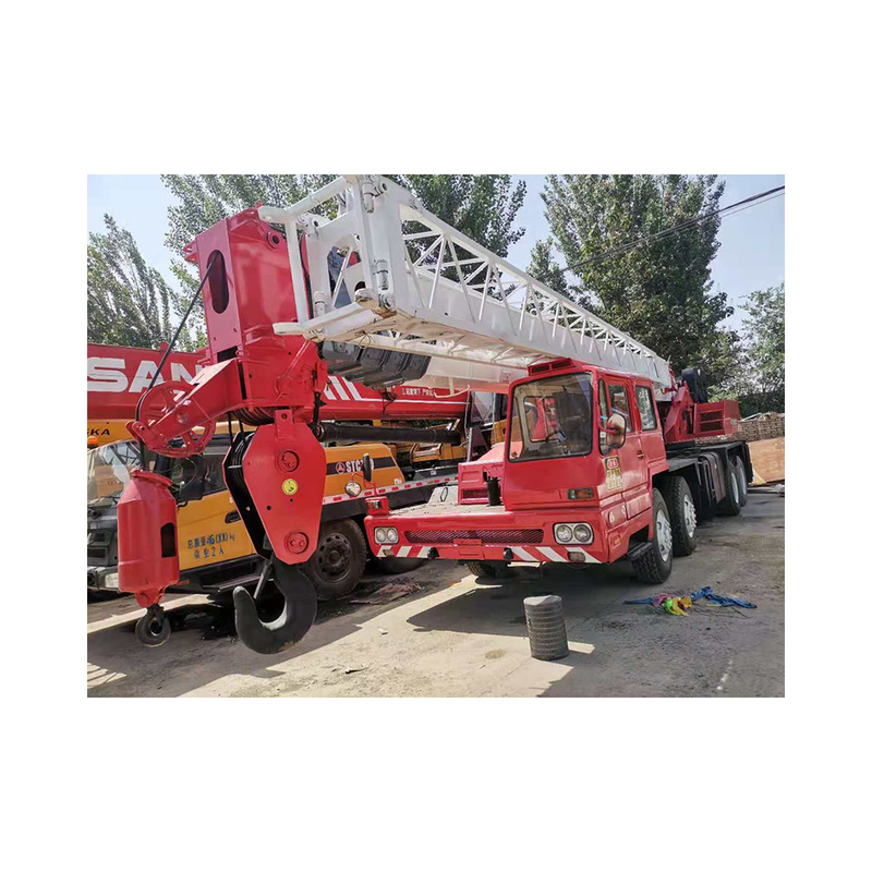 Nissan bomba hidráulica y válvula utilizada Japón original Tadano TG-500E 50 toneladas grúa de camión