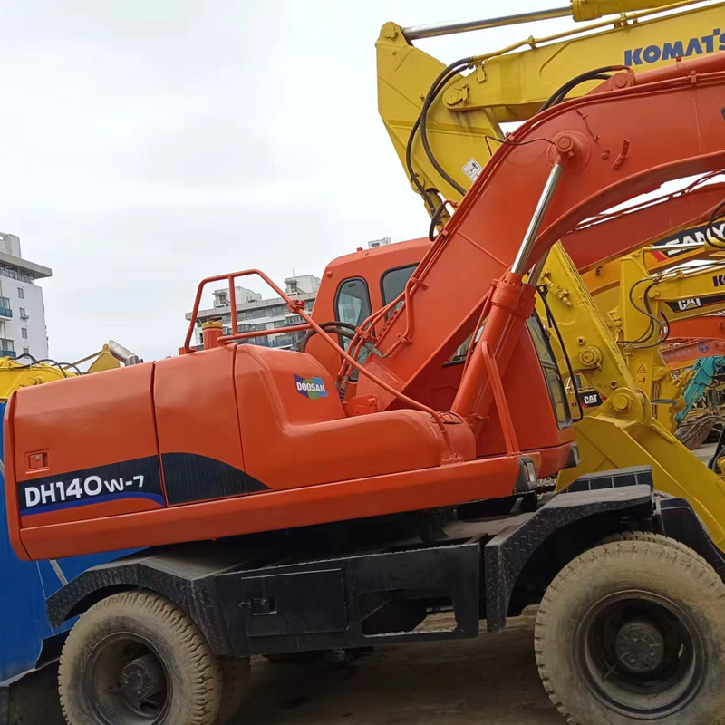 DOOSA DH140W-7 Excavadora de segunda mano con bomba hidráulica Parker Velocidad nominal 4,2 km/h Máquina
