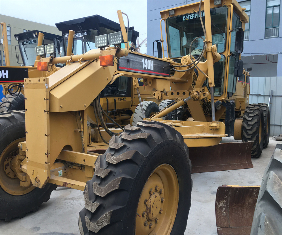 14000 KG Grader de motor usado 140H 140G 140K con 3000 horas de trabajo